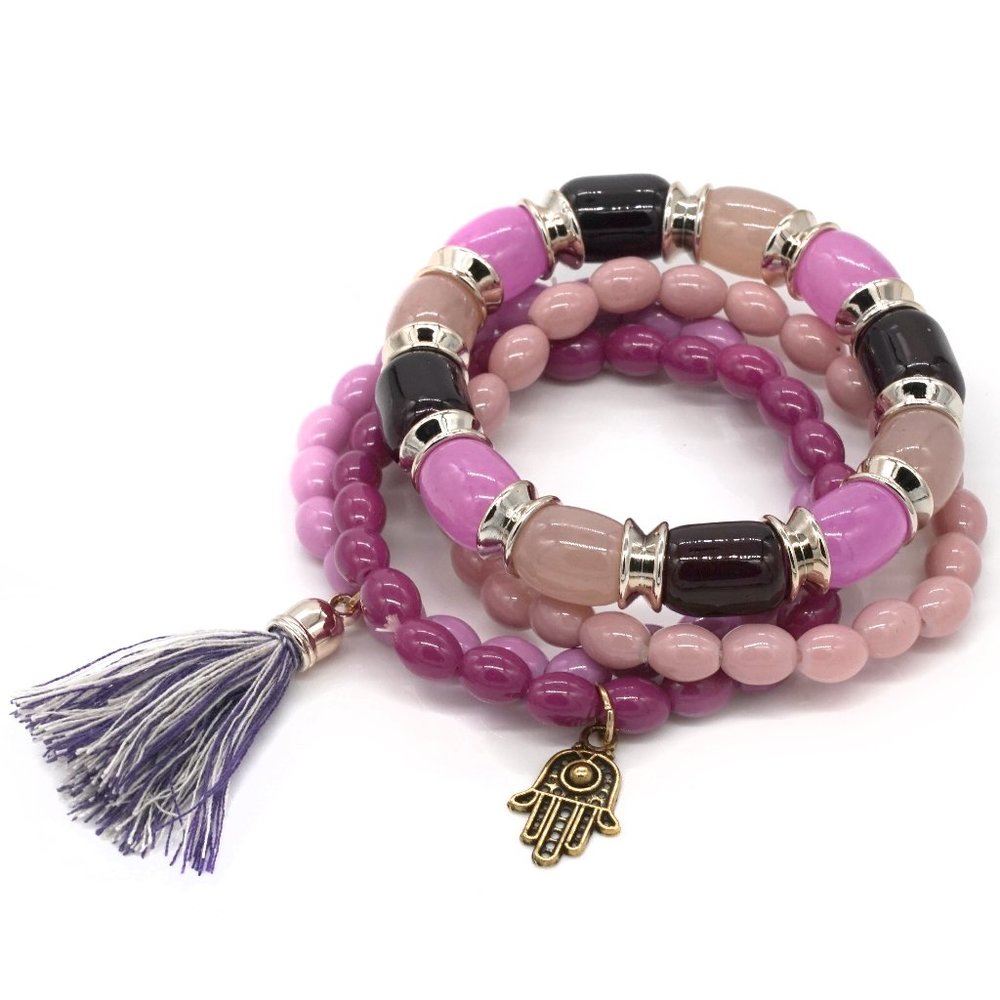 Bracelet with 4 strands and charm with color tassel. OS. - Picture 1 of 2